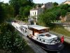 Vivre sur une péniche : comment Sainopure vous aide à gérer l’eau au quotidien